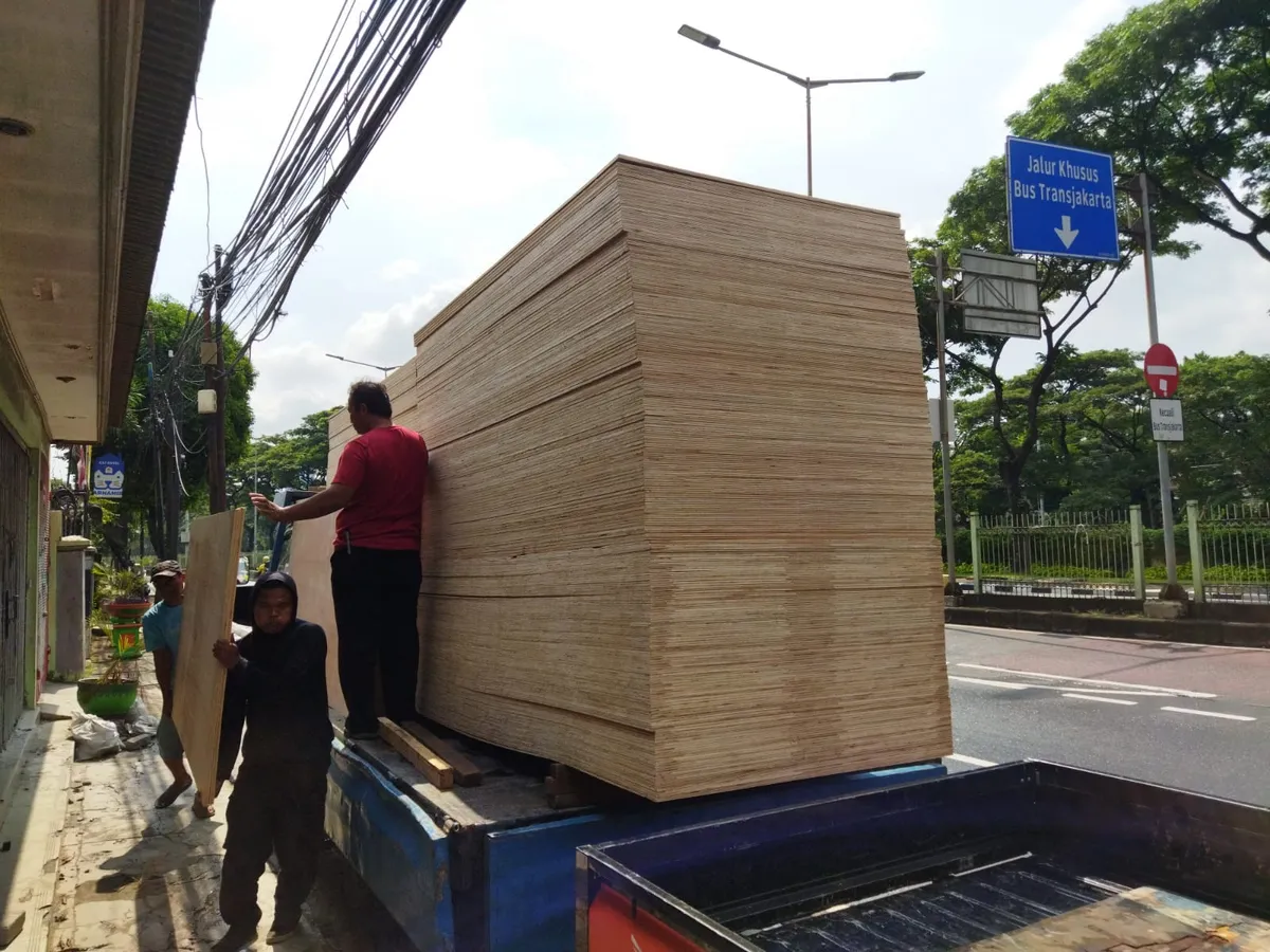 Jual Triplek / Multiplek MC 18mm Meranti Campur Ukuran 4x8F-3