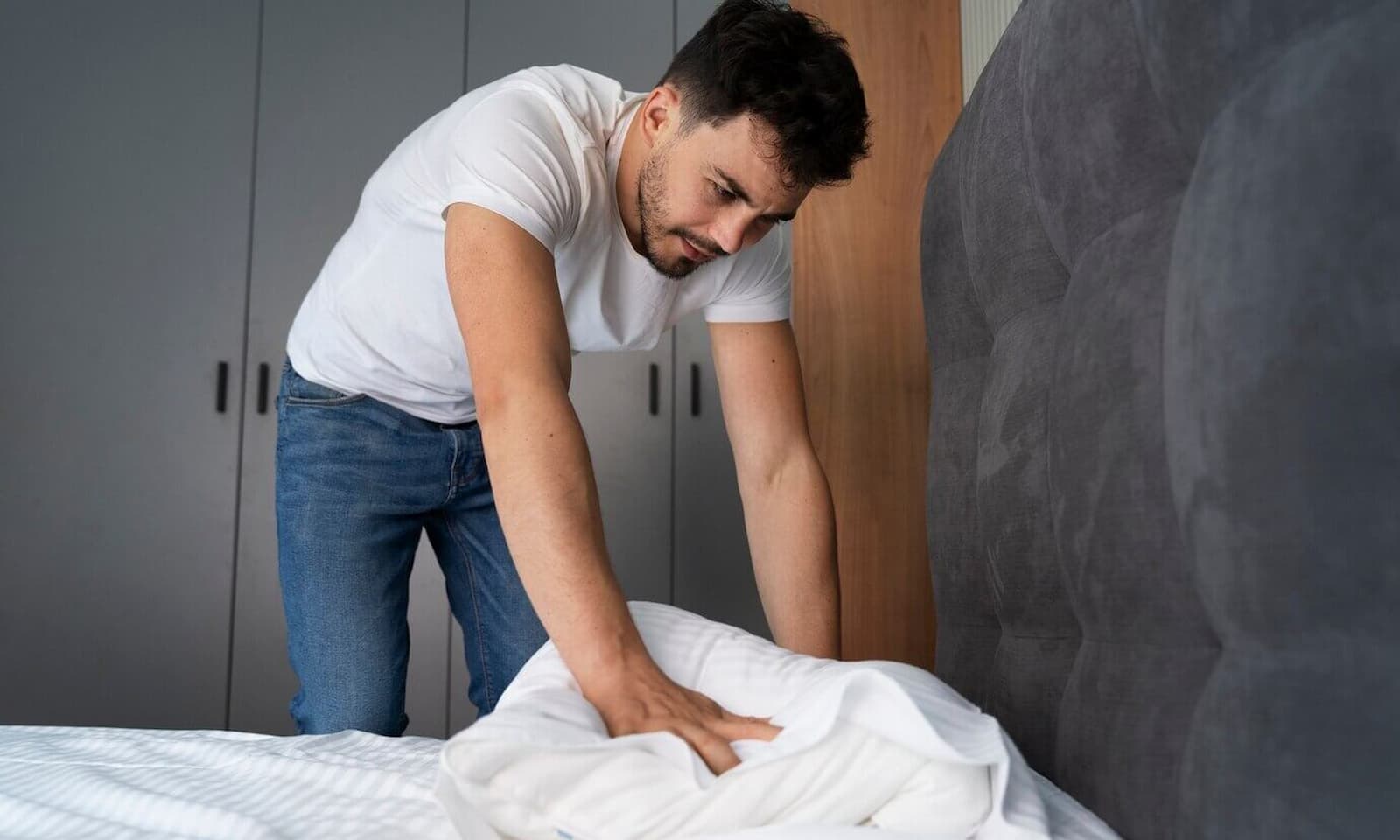 cara menjaga kebersihan kamar tidur