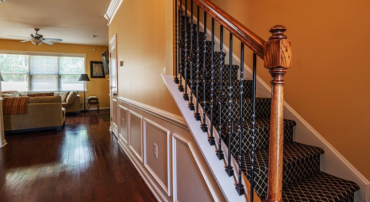 8 Jenis-Jenis Tangga Rumah Berbagai Model untuk Anda Ikuti