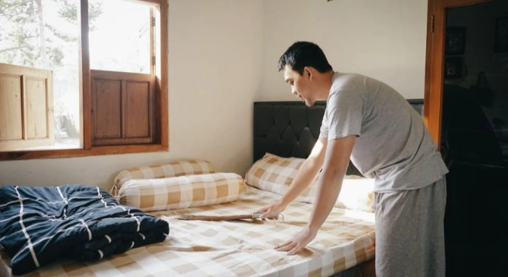 cara agar kamar kost tidak lembap