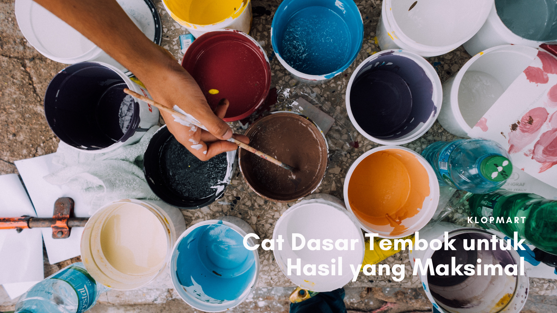 cat dasar tembok sebagai pelapis