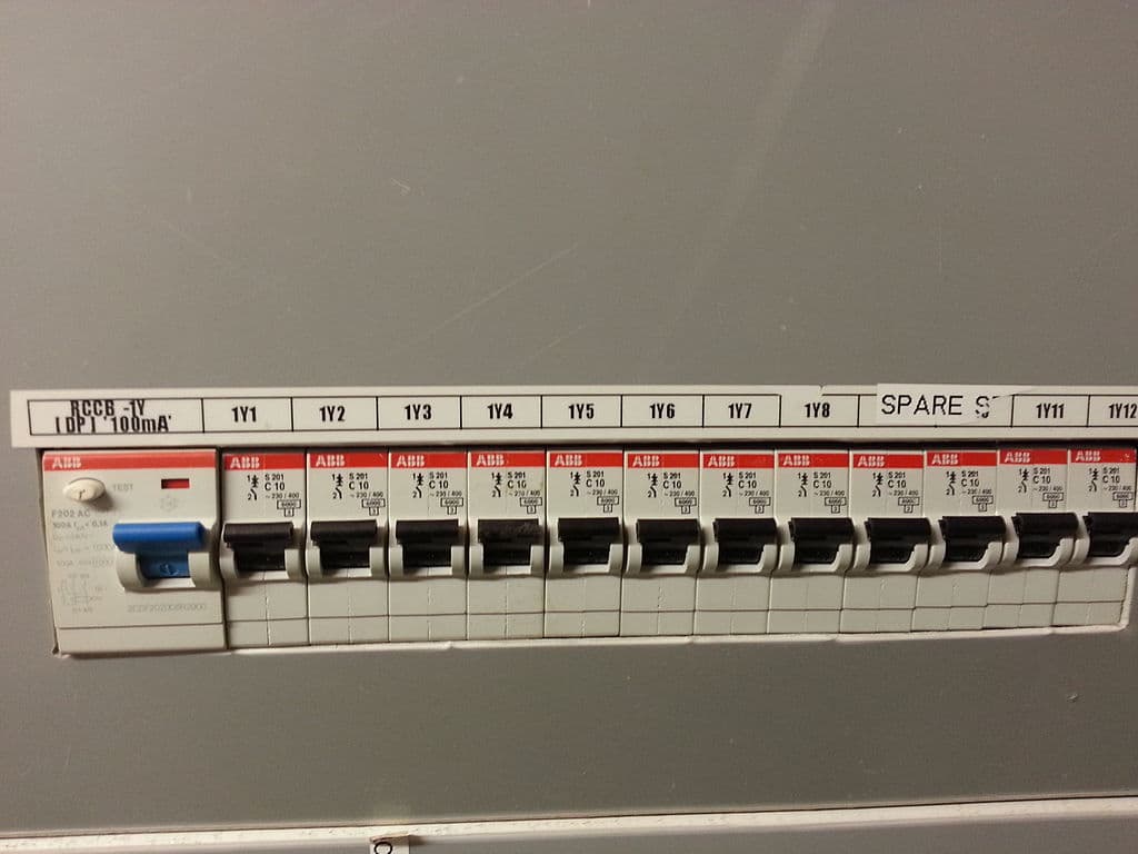 simbol mcb dan cara membacanya