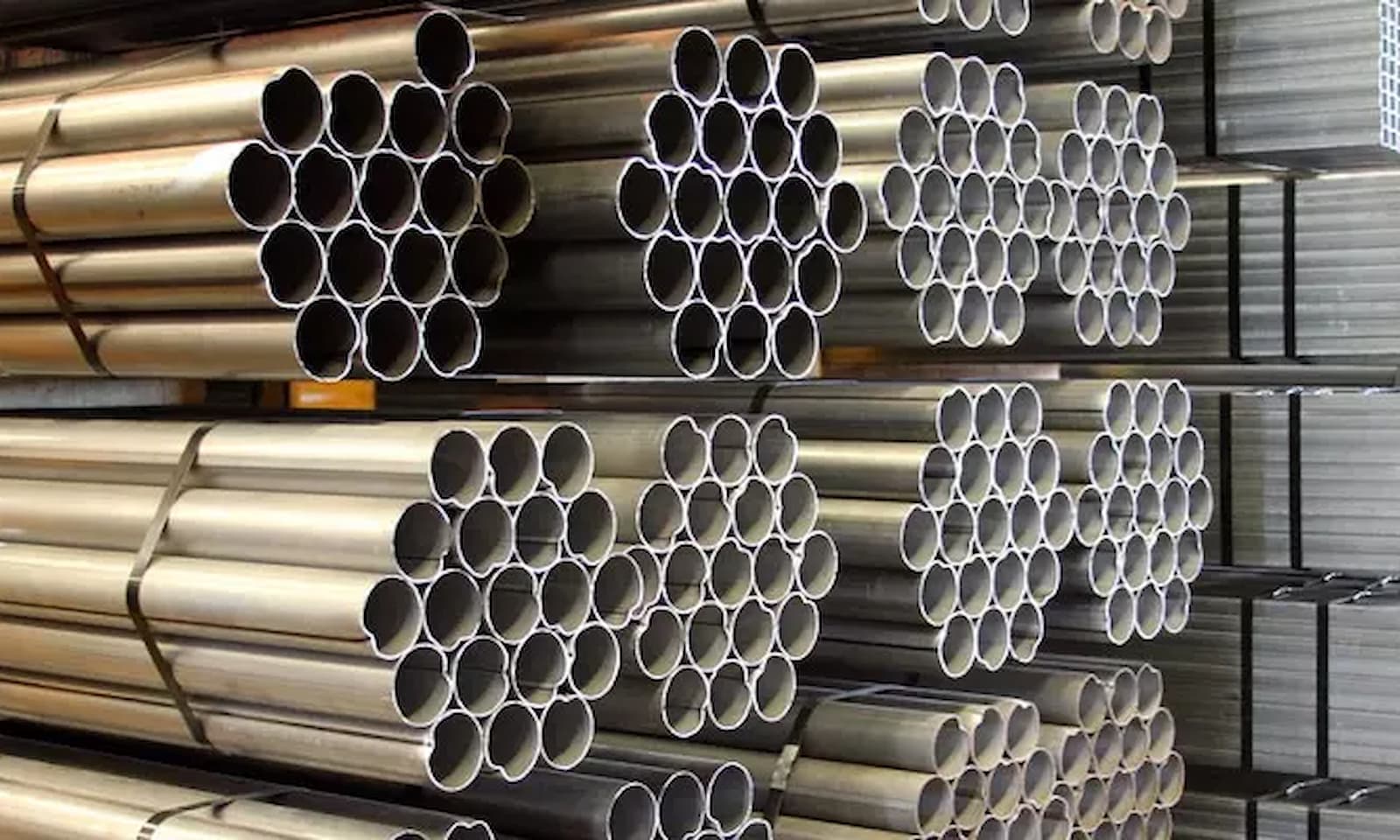 ukuran pipa galvanis